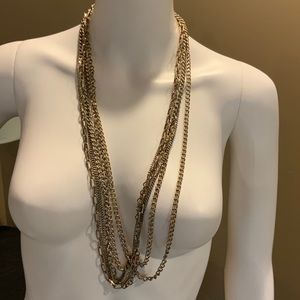 Layered chains necklace